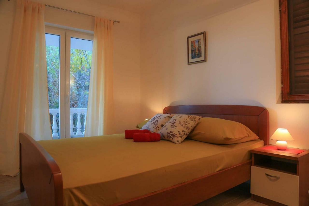 Marivo Guest House โมลูนัท ภายนอก รูปภาพ