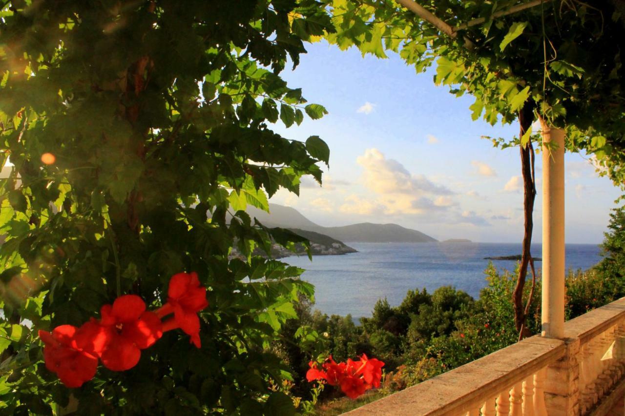 Marivo Guest House โมลูนัท ภายนอก รูปภาพ
