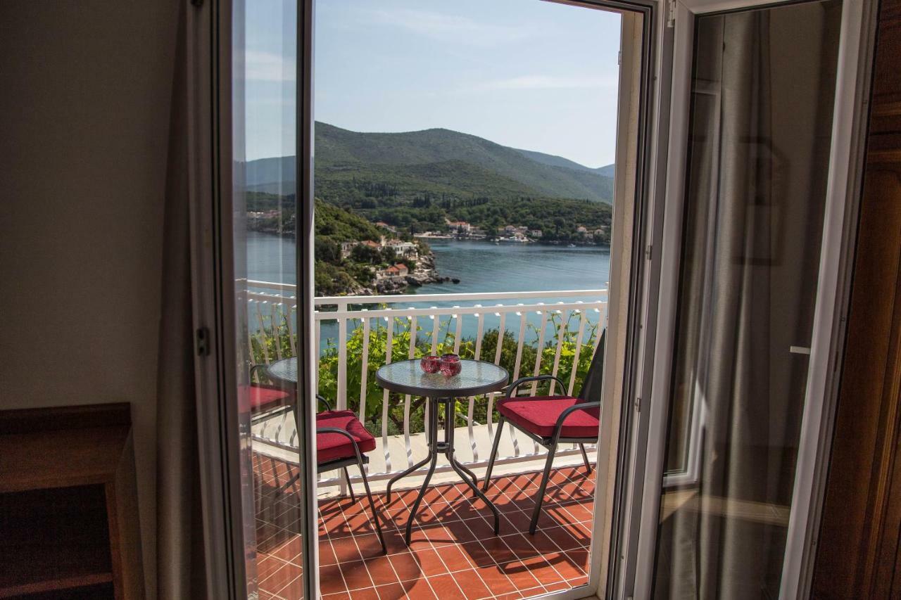 Marivo Guest House โมลูนัท ภายนอก รูปภาพ